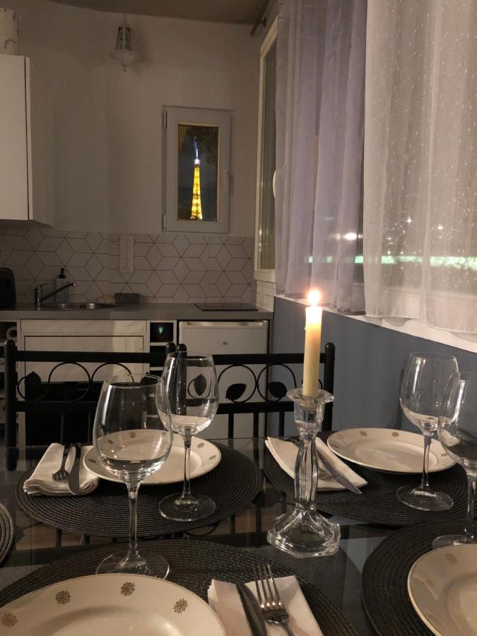 Loft 5 Places With View On Eiffel Tower Париж Екстериор снимка
