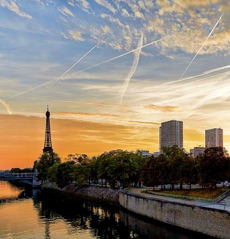 Loft 5 Places With View On Eiffel Tower Париж Стая снимка